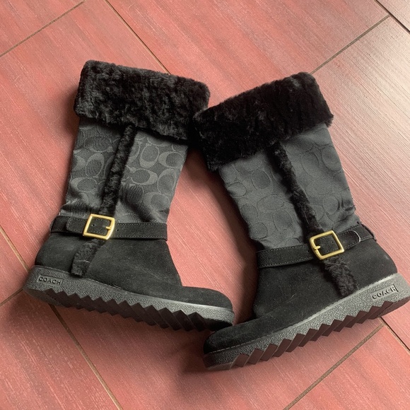 Coach suede Deeann signature boots - Picture 5 of 9